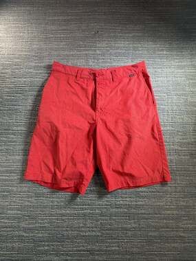 TravisMathew Red Performance Golf Shorts Men's Size 32